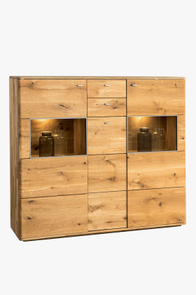 Magas tölgyfa komód két üveges ablakkal, természetes színű, TÍPUS 47